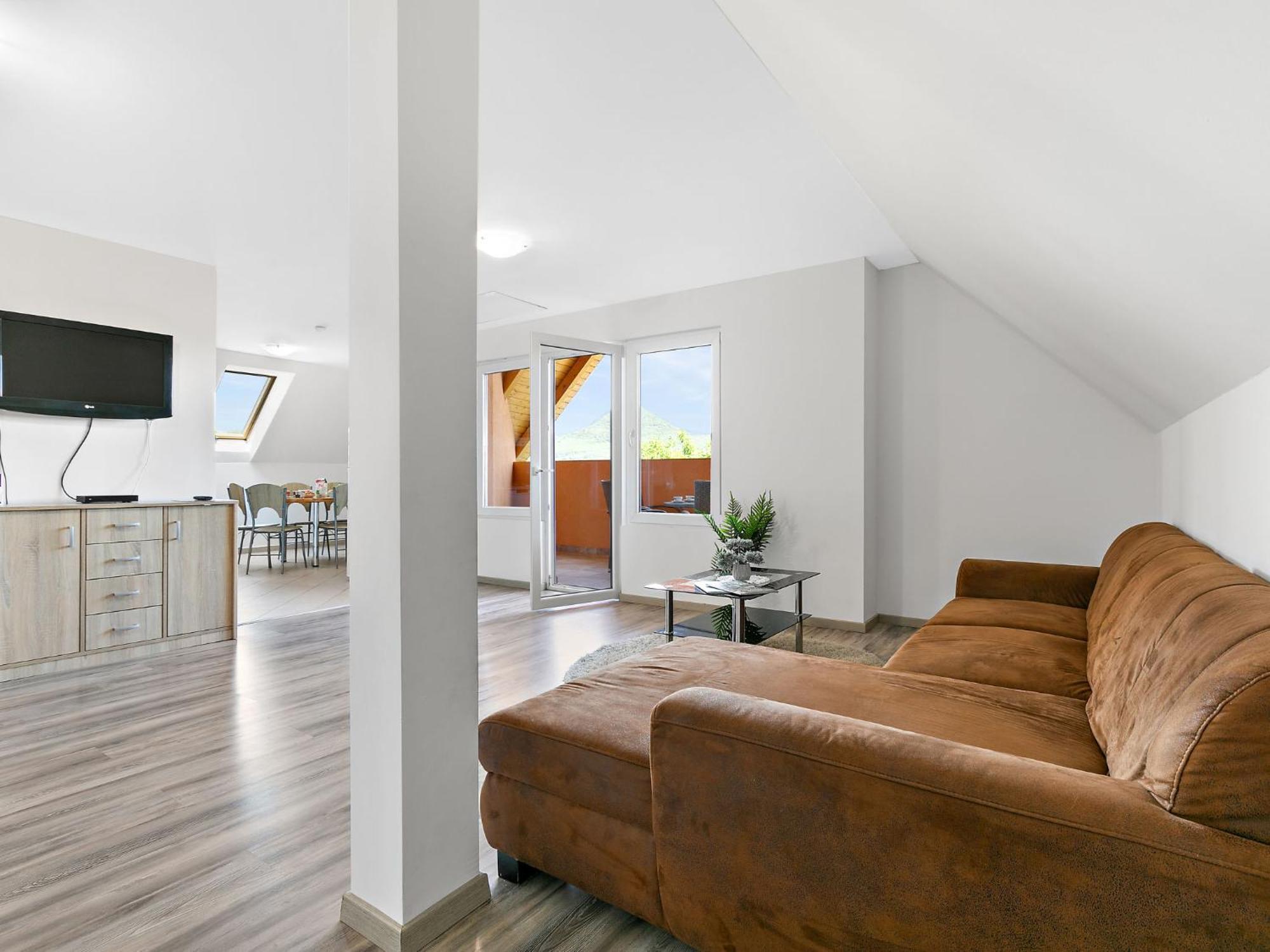 Apartment Beate - Bac121 By Interhome Badacsonytomaj Ngoại thất bức ảnh
